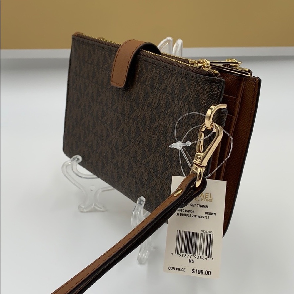 MICHAEL KORS LG DOUBLE ZIP WRISTLET BROWN - Picture 5 of 16